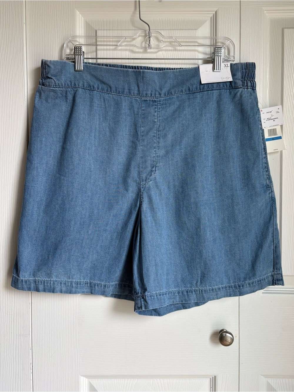 NWT Jessica Simpson Women Pull On Summer Shorts Stretch Waist Soft Denim Size XL